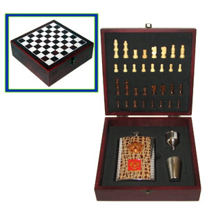 Flachmann Set + Schachspiel - Russischer Wappen + Stern auf leder - 250ml.