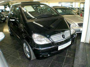 Mercedes-Benz A190 Avantgarde+Schiebeda, Limousine