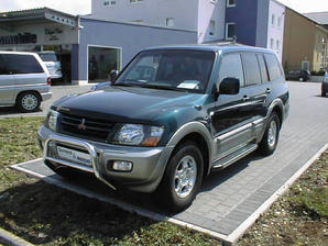Mitsubishi Pajero 3.2 DID-L Elegance, Geländewagen/Pickup